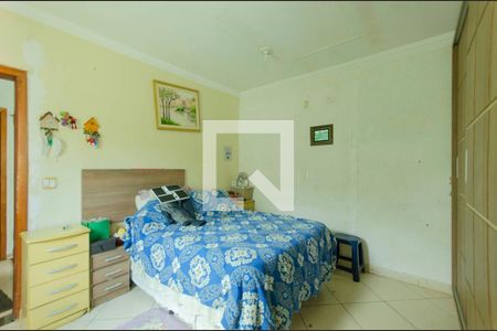 Casa à venda com 260m², 5 quartos e 1 vagaSuíte