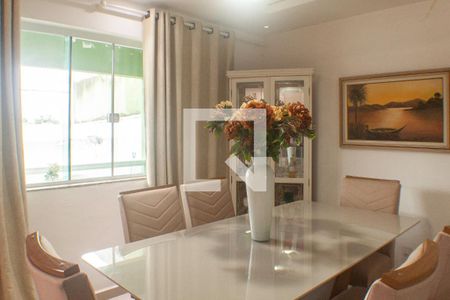 Sala de casa para alugar com 3 quartos, 280m² em Santo Antônio da Prata, Belford Roxo