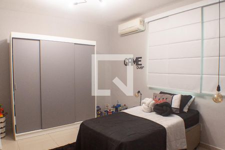 Casa para alugar com 280m², 3 quartos e 3 vagasSuíte 2