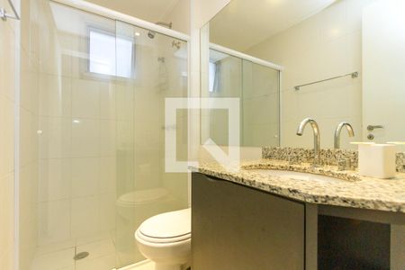 Apartamento à venda com 81m², 2 quartos e 2 vagas Apartamento à venda com 81m², 2 quartos e 2 vagasBanheiro da Suíte