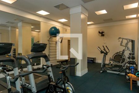 Apartamento à venda com 81m², 2 quartos e 2 vagas Apartamento à venda com 81m², 2 quartos e 2 vagasAcademia