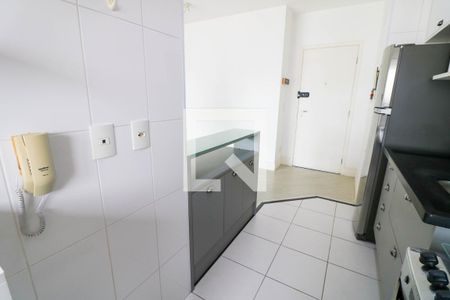 Sala/Cozinha de apartamento à venda com 2 quartos, 81m² em Vila Cruzeiro, São Paulo