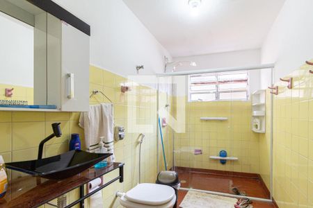 Banheiro de casa à venda com 1 quarto, 500m² em Km 18, Osasco