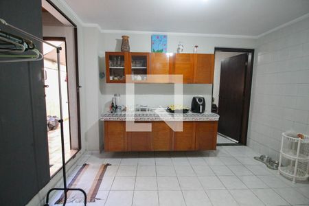 Casa à venda com 116m², 3 quartos e 3 vagasarea de serviço