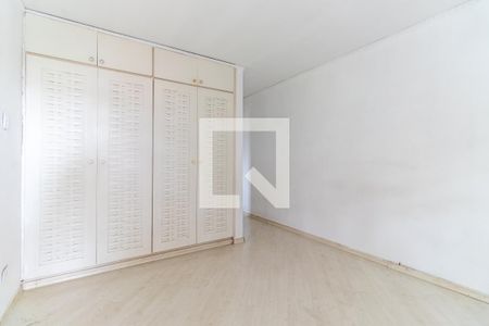 Casa à venda com 850m², 4 quartos e 2 vagasQuarto 3 - Suíte 2