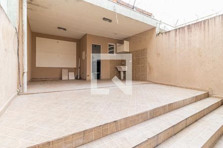 Casa à venda com 850m², 4 quartos e 2 vagasQuintal