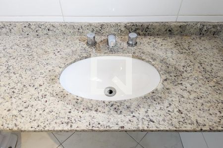 Apartamento para alugar com 60m², 2 quartos e 1 vaga Apartamento para alugar com 60m², 2 quartos e 1 vagaBanheiro