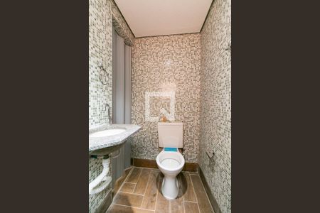 Casa para alugar com 55m², 2 quartos e sem vaga Casa para alugar com 55m², 2 quartos e sem vagaBanheiro da Suíte 1
