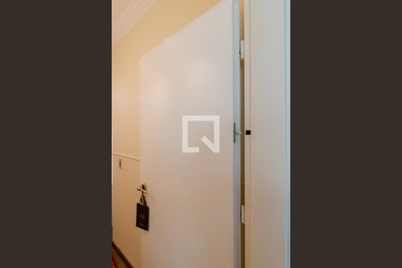 Casa à venda com 858m², 6 quartos e 6 vagasSuíte 4 - Porta Blindada 