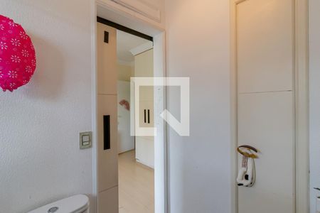 Casa à venda com 858m², 6 quartos e 6 vagasBanheiro da Suíte 3