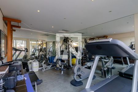 Casa à venda com 858m², 6 quartos e 6 vagasAcademia