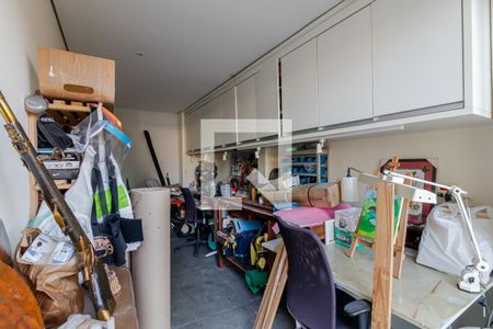 Casa à venda com 858m², 6 quartos e 6 vagasMercearia 