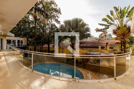 Casa à venda com 858m², 6 quartos e 6 vagasSacada