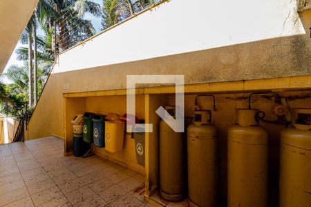 Casa à venda com 858m², 6 quartos e 6 vagasGás