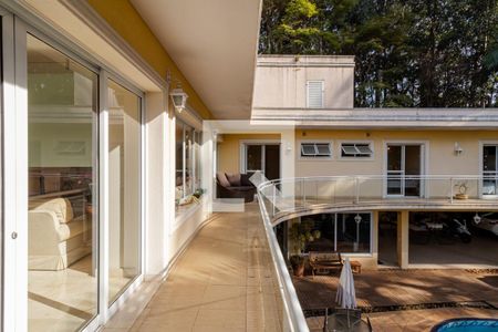 Casa à venda com 858m², 6 quartos e 6 vagasSacada