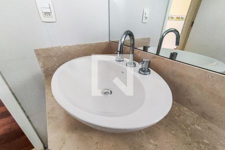 Apartamento à venda com 357m², 5 quartos e 5 vagasBanheiro Suíte 2