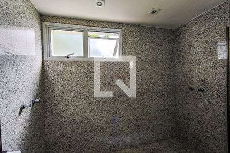 Apartamento à venda com 357m², 5 quartos e 5 vagasBanheiro Suíte Master