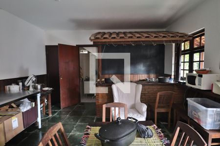 Casa à venda com 600m², 5 quartos e 2 vagasSalão de Festas