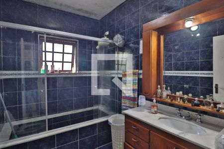 Casa à venda com 600m², 5 quartos e 2 vagasBanheiro do Quarto 1 e 2