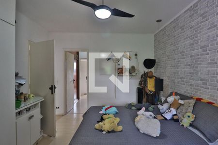 Casa à venda com 600m², 5 quartos e 2 vagasQuarto 4