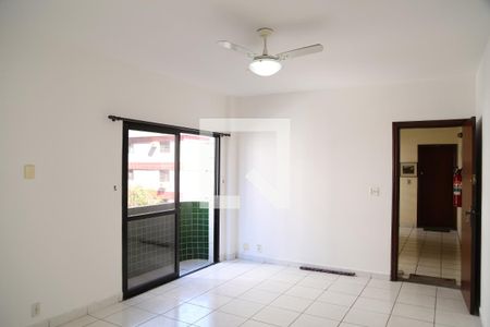 Sala de apartamento para alugar com 2 quartos, 60m² em Guilhermina, Praia Grande