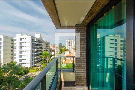 Apartamento à venda com 37m², 1 quarto e 1 vaga Apartamento à venda com 37m², 1 quarto e 1 vagaVaranda