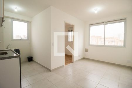 Sala de apartamento para alugar com 2 quartos, 35m² em Cambuci, São Paulo