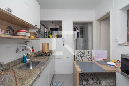 Apartamento à venda com 84m², 2 quartos e 1 vagaCozinha