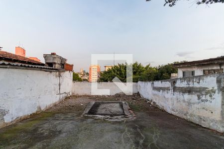 Casa para alugar com 100m², 2 quartos e sem vagaQuintal