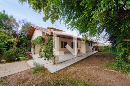 Casa para alugar com 400m², 3 quartos e 1 vagaFachada