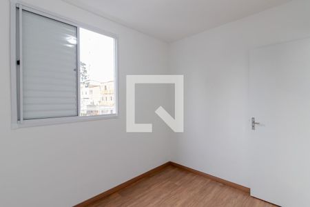 Quarto 1 de apartamento para alugar com 2 quartos, 42m² em Jardim Maria Estela, São Paulo