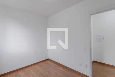 Quarto 2 de apartamento para alugar com 2 quartos, 42m² em Jardim Maria Estela, São Paulo