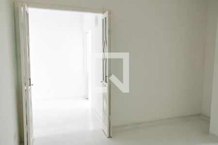 Casa à venda com 380m², 4 quartos e 4 vagasEdícula