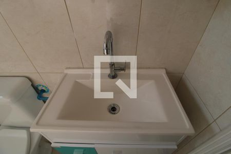 Casa para alugar com 170m², 3 quartos e 3 vagasPia banheiro da suíte 2