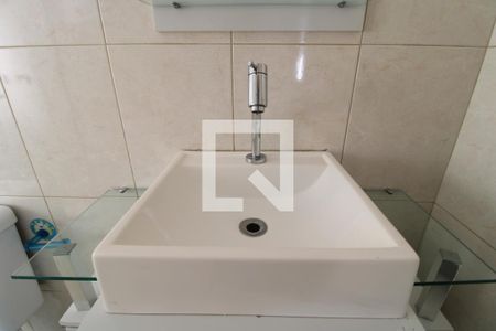 Casa para alugar com 170m², 3 quartos e 3 vagasPia banheiro da suíte 1