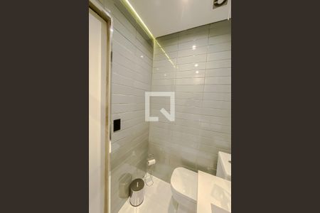 Apartamento à venda com 118m², 2 quartos e 1 vagaBanheiro 2