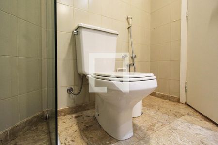 Apartamento para alugar com 120m², 3 quartos e 2 vagasBanheiro 