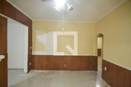 Sala de casa para alugar com 2 quartos, 70m² em Centro, Nilópolis