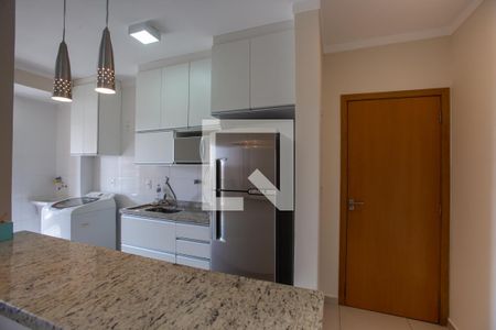 Apartamento para alugar com 77m², 2 quartos e 2 vagasCozinha e área de serviço