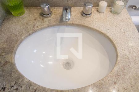 Pia de apartamento para alugar com 2 quartos, 63m² em Vila Gertrudes, São Paulo