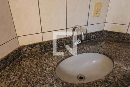 Pia de apartamento para alugar com 3 quartos, 98m² em Residencial E Comercial Palmares, Ribeirão Preto