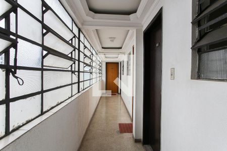 Apartamento à venda com 30m², 1 quarto e sem vagaÁrea Comum - Corredor