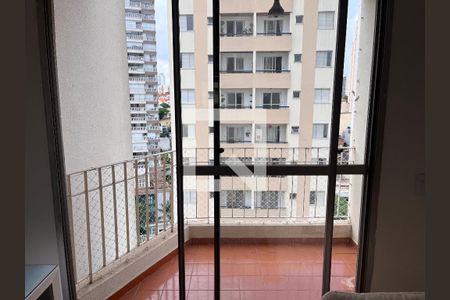Apartamento para alugar com 55m², 2 quartos e 1 vagasacada