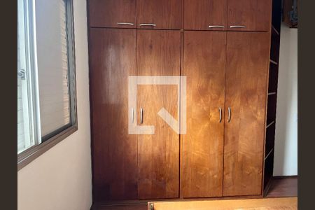 Apartamento para alugar com 55m², 2 quartos e 1 vagaQuarto 02