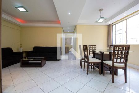Sala de estar de apartamento para alugar com 2 quartos, 80m² em Centro, Florianópolis