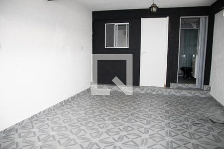 Casa à venda com 200m², 4 quartos e 1 vagaQuintal