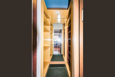 Apartamento para alugar com 59m², 2 quartos e 1 vagaCloset  do quarto 2
