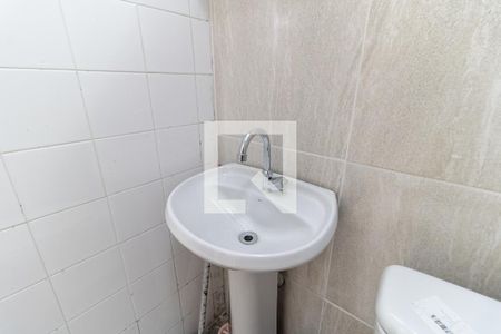 Casa para alugar com 70m², 2 quartos e 1 vagaBanheiro
