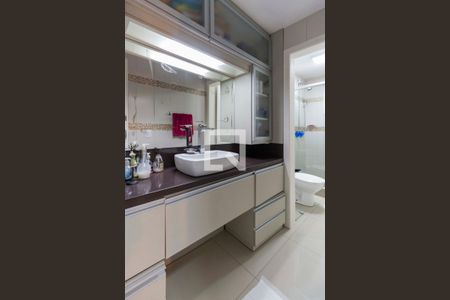 Casa de condomínio à venda com 100m², 3 quartos e 1 vaga Casa de condomínio à venda com 100m², 3 quartos e 1 vagaBanheiro
