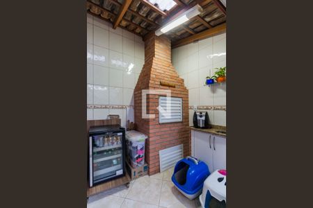 Casa de condomínio à venda com 100m², 3 quartos e 1 vaga Casa de condomínio à venda com 100m², 3 quartos e 1 vagaLavanderia
